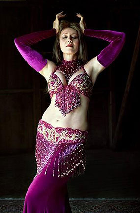 Belly Dancer in Fremont Bijan Restaurant
